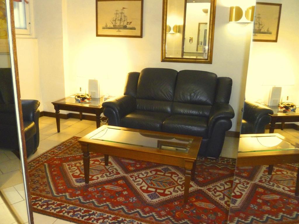 Hotel Agnello D'oro Génova